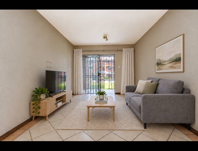 2 BEDROOM APARTMENT FOR SALE IN NOORDWYK